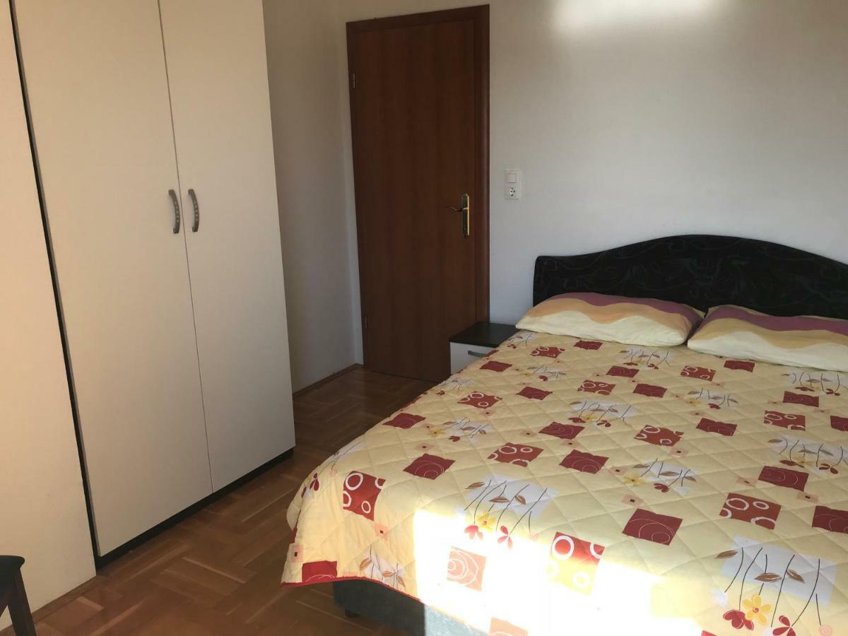 טרוגיר Apartments Filip מראה חיצוני תמונה