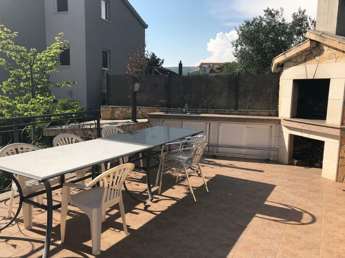 טרוגיר Apartments Filip מראה חיצוני תמונה
